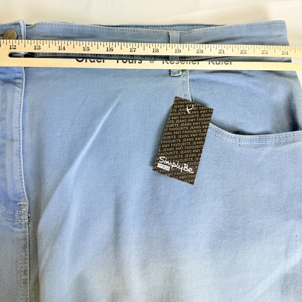 NWT SimplyBe Womens Light Wash 5 Pocket Flared Classic Jeans US 28 -Flaws - Picture 16 of 16